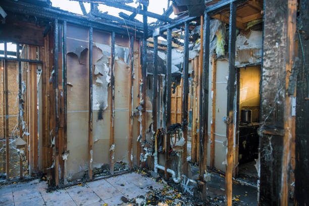 Professional Fire Board Up technician working in Lansdowne, MD